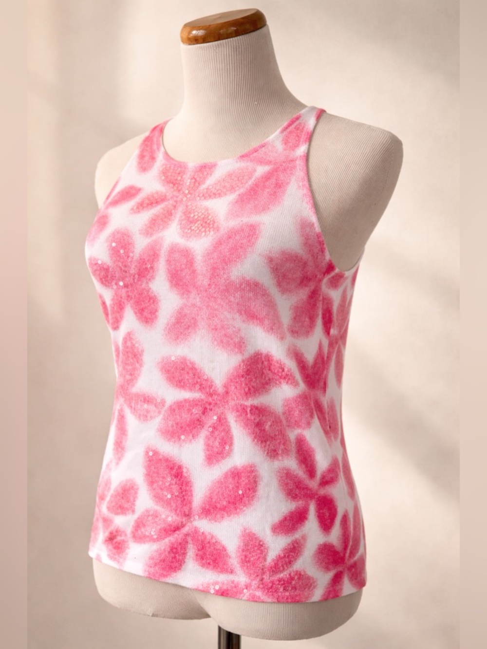 🆕 [Ann Taylor] Pink and White Airbrushed Floral Knit Print Halter Top Sz: M
